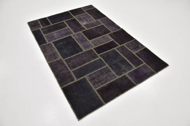 Detail image of 4' x 6' Hand Knotted Ultra Vintage Persian Wool Rug