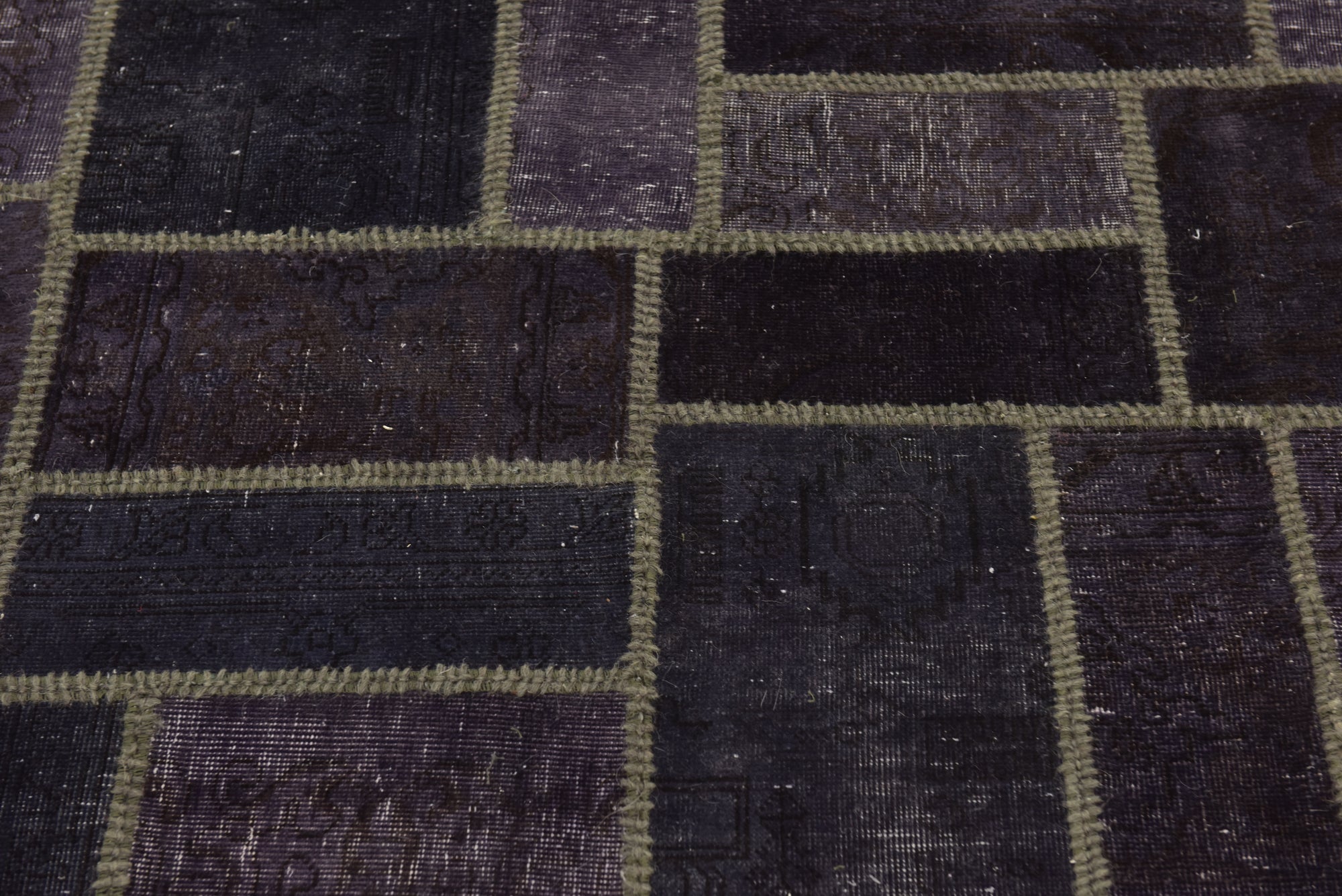 4' x 6' Hand Knotted Ultra Vintage Persian Wool Rug