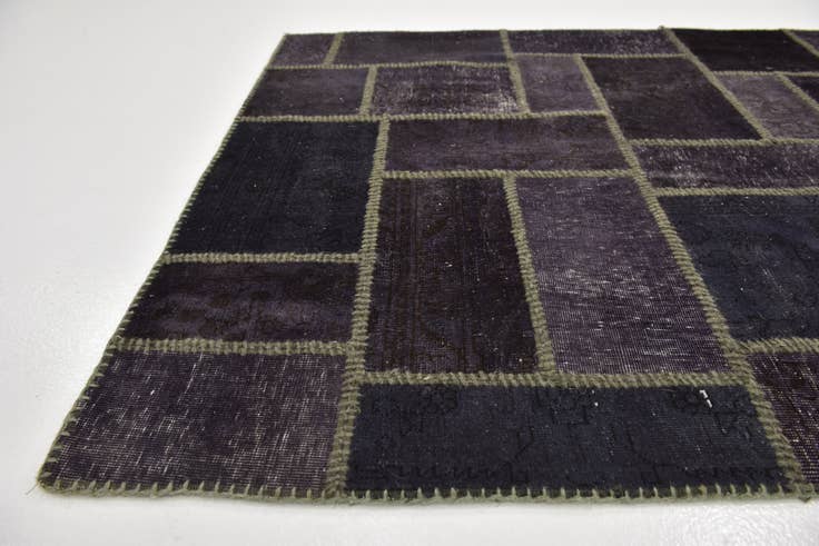 Detail image of 4' x 6' Hand Knotted Ultra Vintage Persian Wool Rug