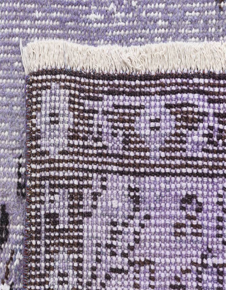 Detail image of 6' 2 x 9' 4 Ultra Vintage Wool Rug