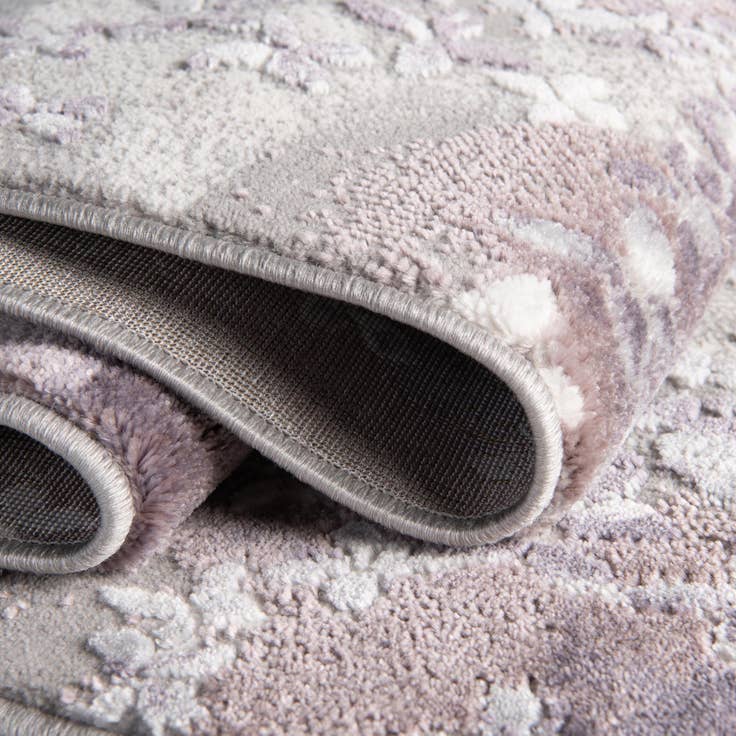 Detail image of 7' 10 x 10' Vince Camuto Rug