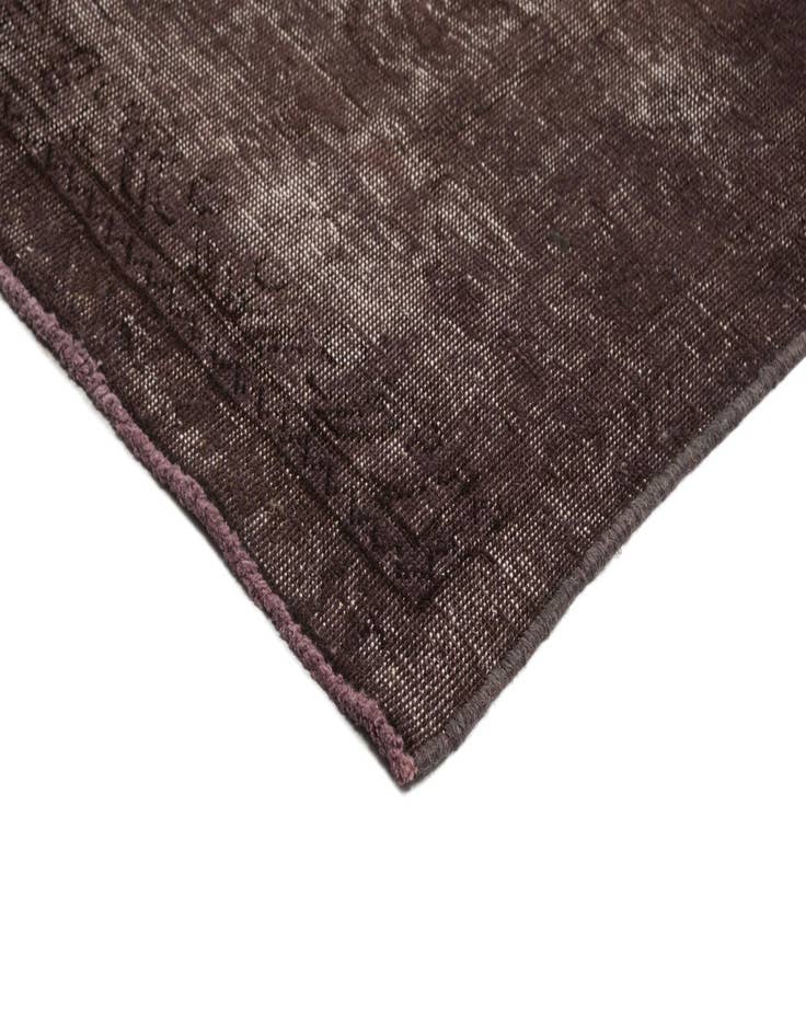 Detail image of 9' x 12' 8 Vintage Royal Rug