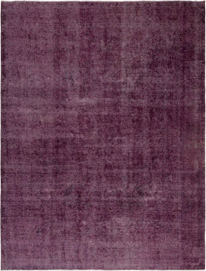 Detail image of 8' 9 x 11' 8 Vintage Royal Wool Rug