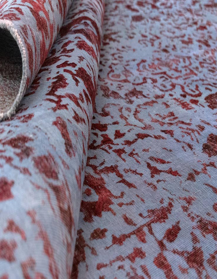 Detail image of 8' x 11' 2 Vintage Royal Wool Rug