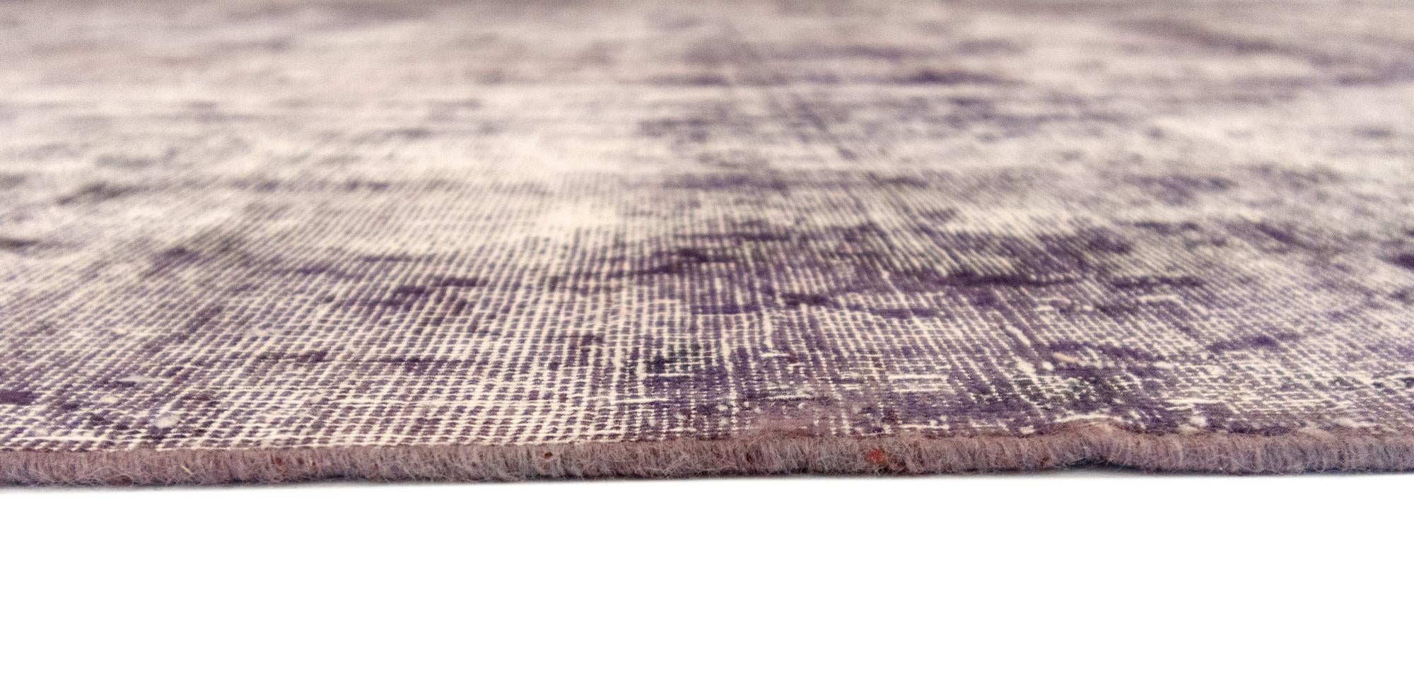 9' 10 x 13' 10 Vintage Royal Wool Rug