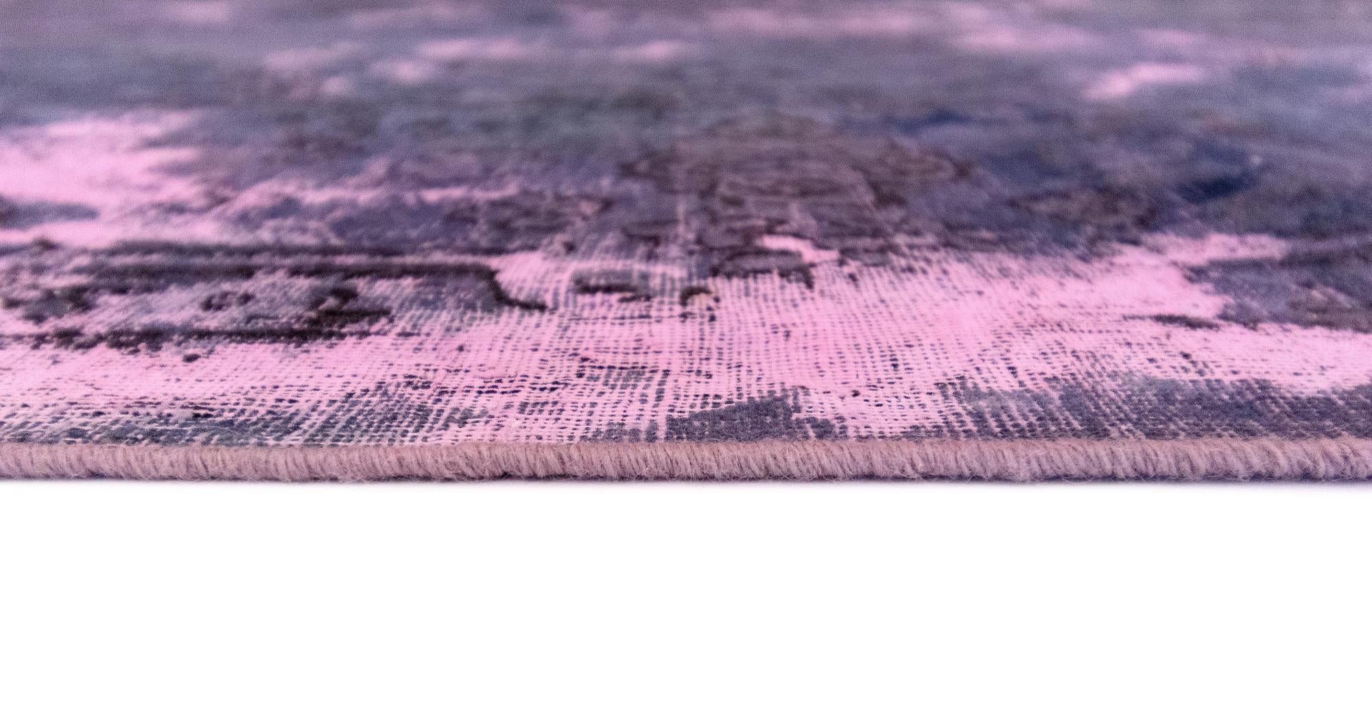 10' x 13' 7 Vintage Royal Wool Rug
