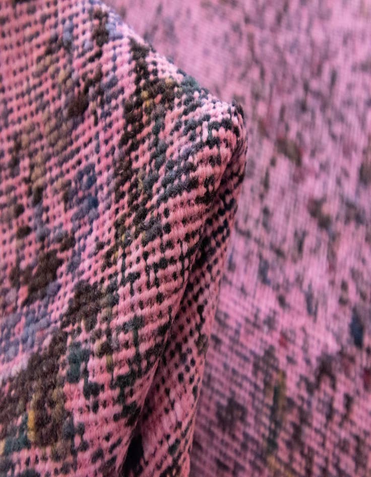 Detail image of 9' 11 x 12' 8 Vintage Royal Wool Rug