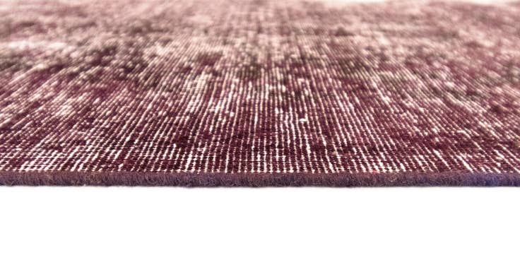 Detail image of 9' 10 x 15' 7 Vintage Royal Wool Rug
