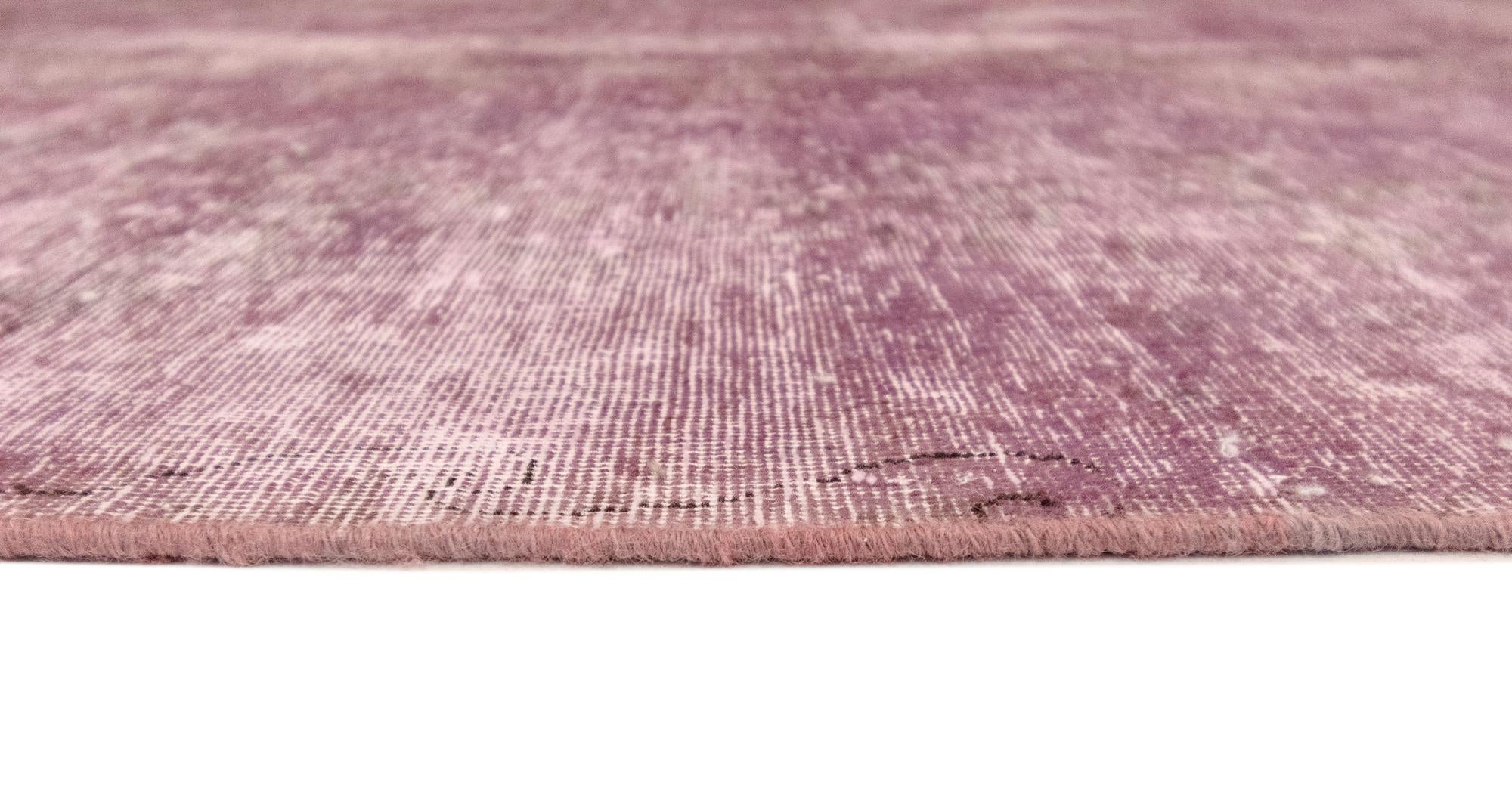 9' 9 x 13' 2 Vintage Royal Wool Rug