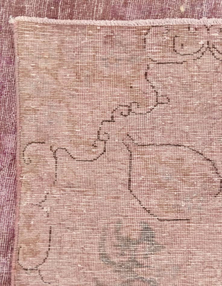 Detail image of 9' 9 x 13' 2 Vintage Royal Wool Rug