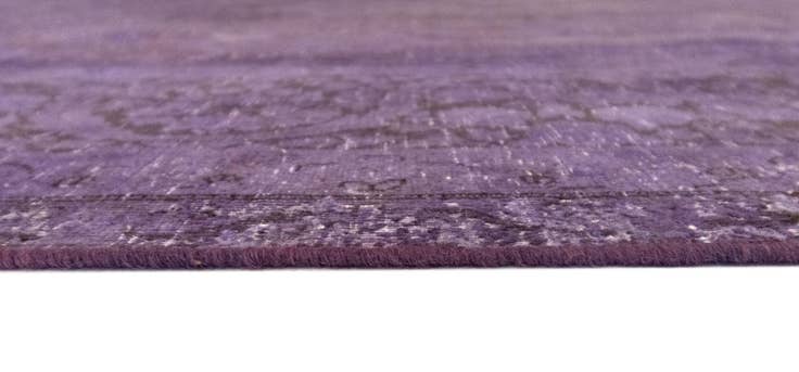 Detail image of 9' 9 x 13' Vintage Royal Wool Rug