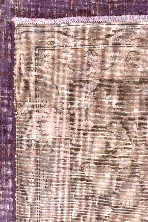 Detail image of 9' 9 x 13' Vintage Royal Wool Rug