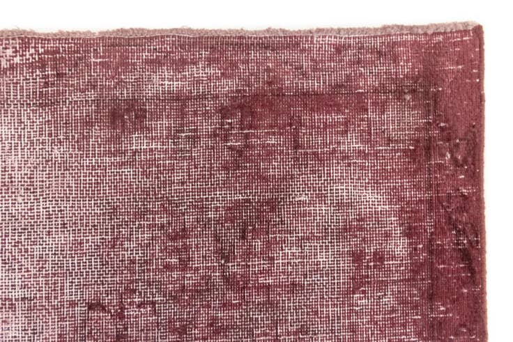 Detail image of 9' 9 x 13' 5 Vintage Royal Wool Rug