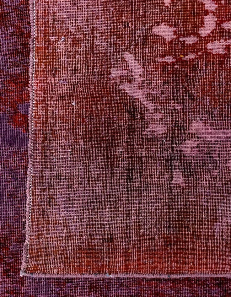 Detail image of 9' 11 x 13' 3 Vintage Royal Wool Rug