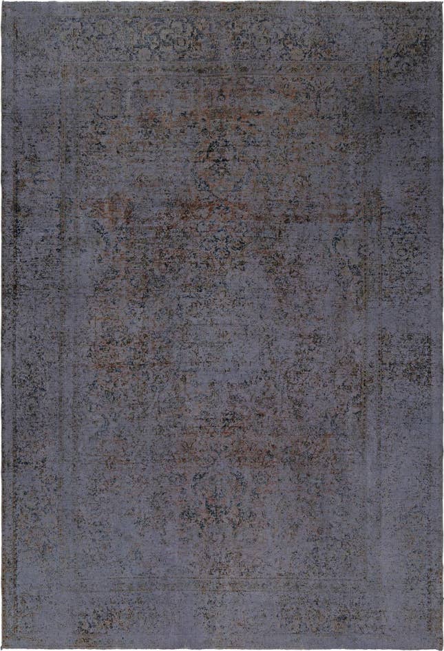 Detail image of 8' 7 x 12' 8 Vintage Royal Wool Rug