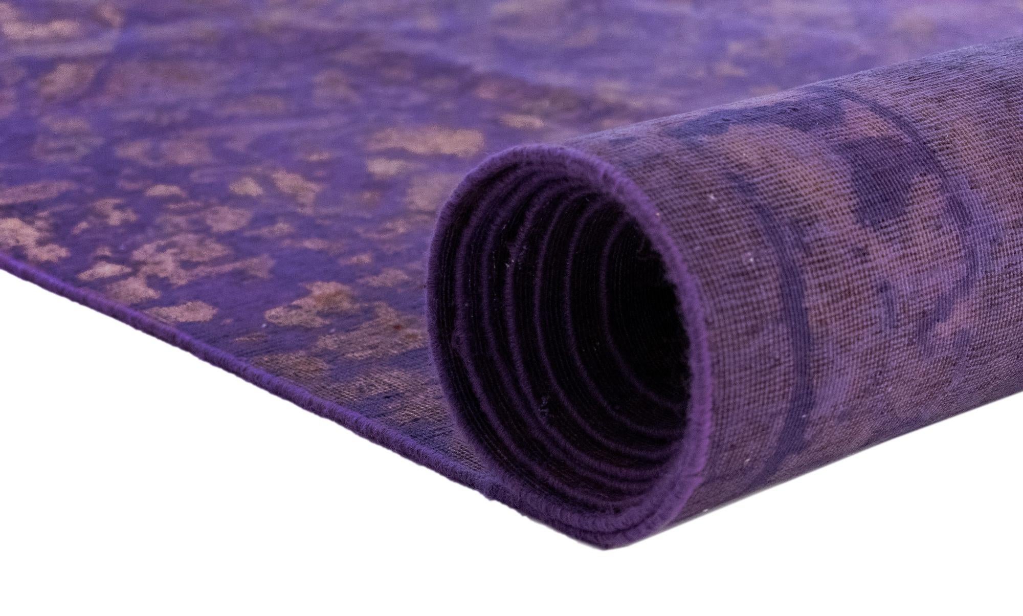8' 4 x 12' Vintage Royal Wool Rug