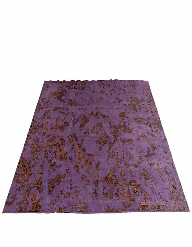 Detail image of 8' 1 x 11' 4 Vintage Royal Wool Rug