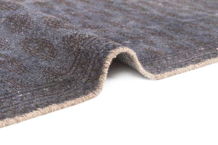 5' x 7' 9 Vintage Royal Rug