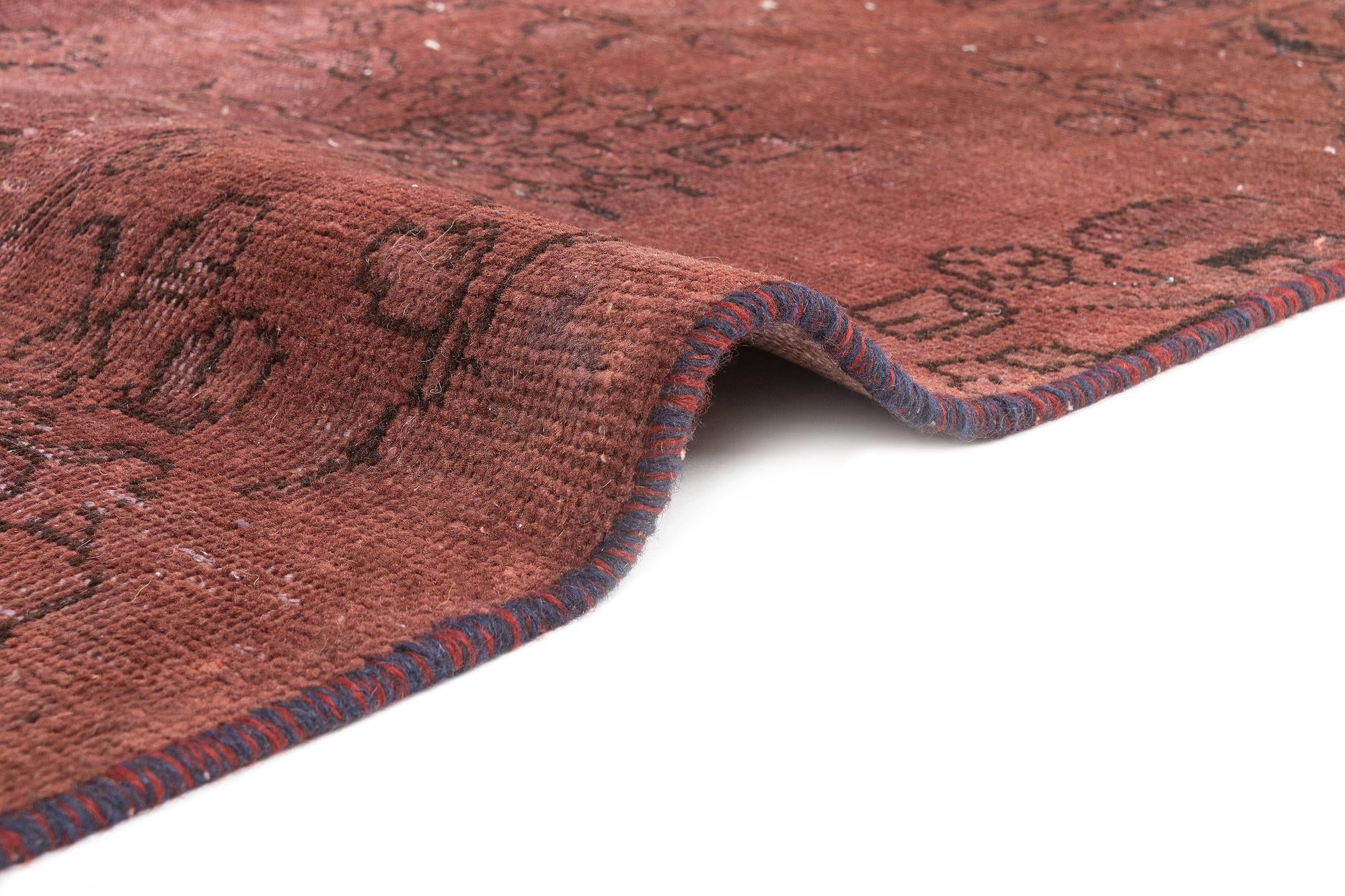 4' 7 x 7' 7 Vintage Rug