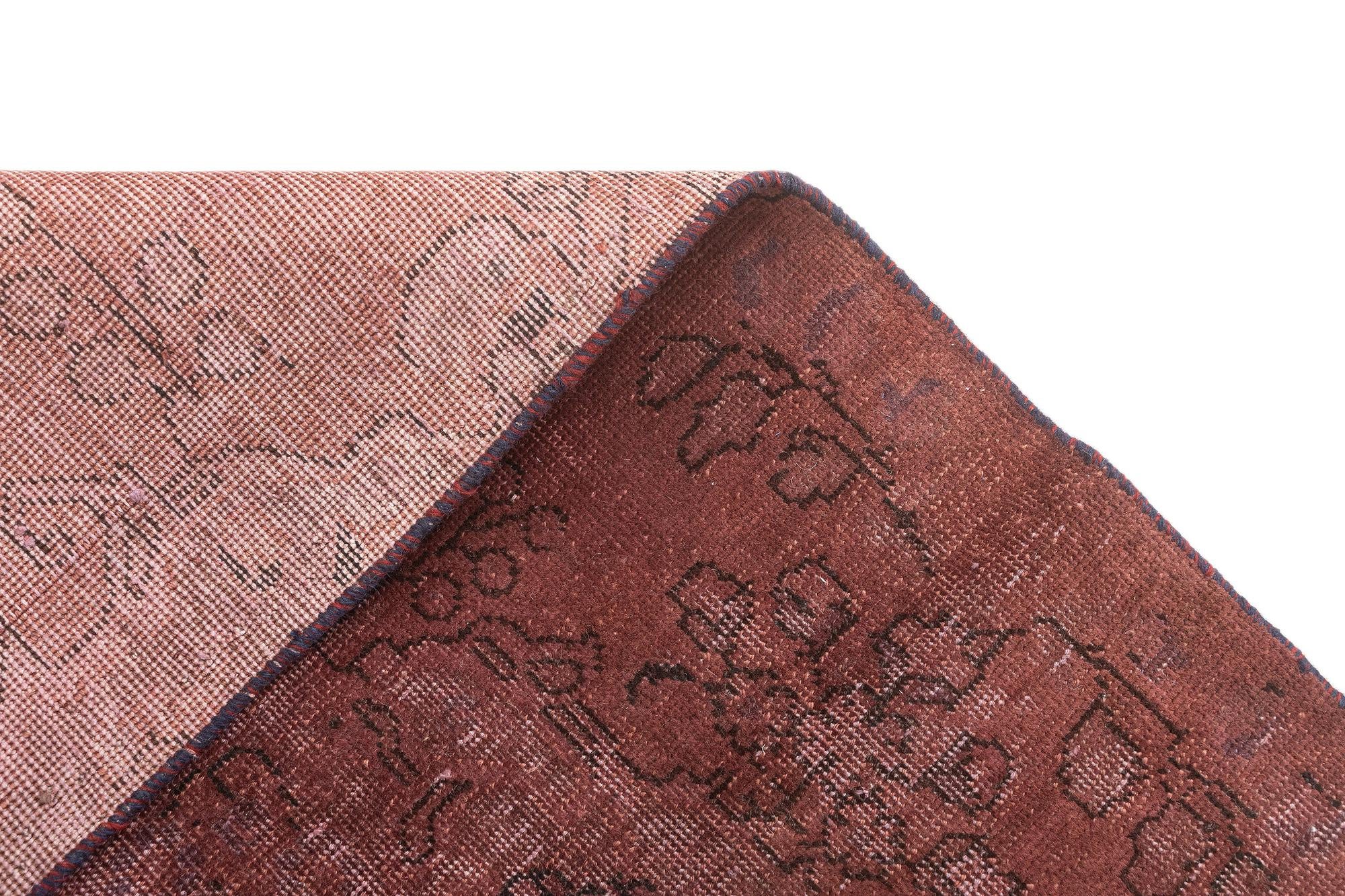 4' 7 x 7' 7 Vintage Rug