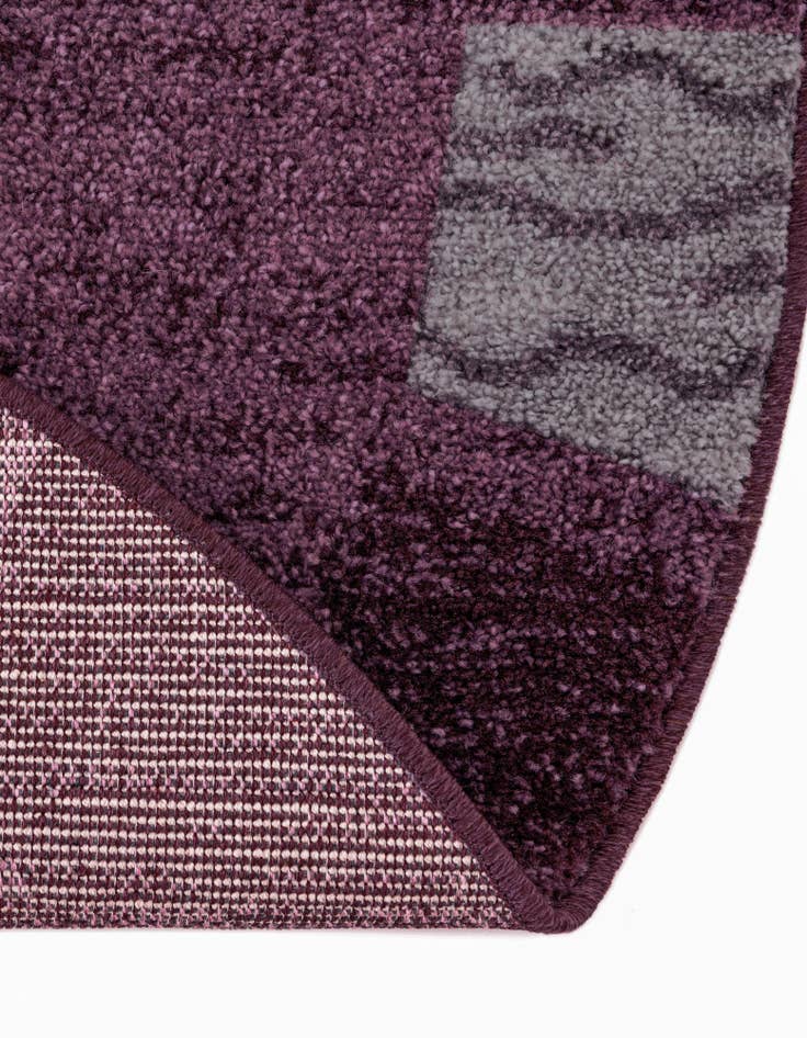 Detail image of 7' 10 x 7' 10 Angelica Round Rug