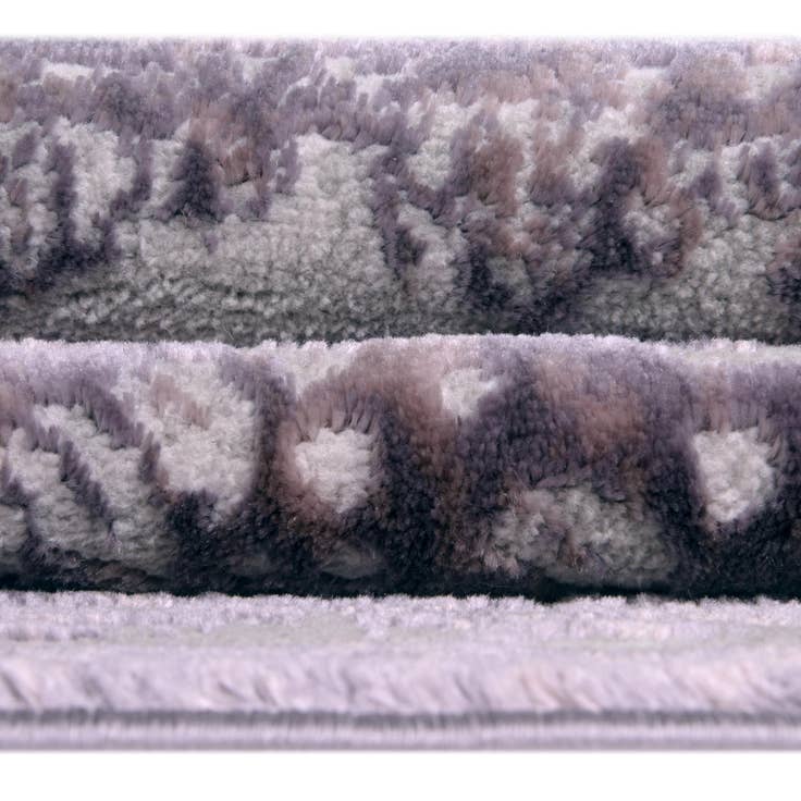Detail image of 4' x 4' Chesterfield Round Rug