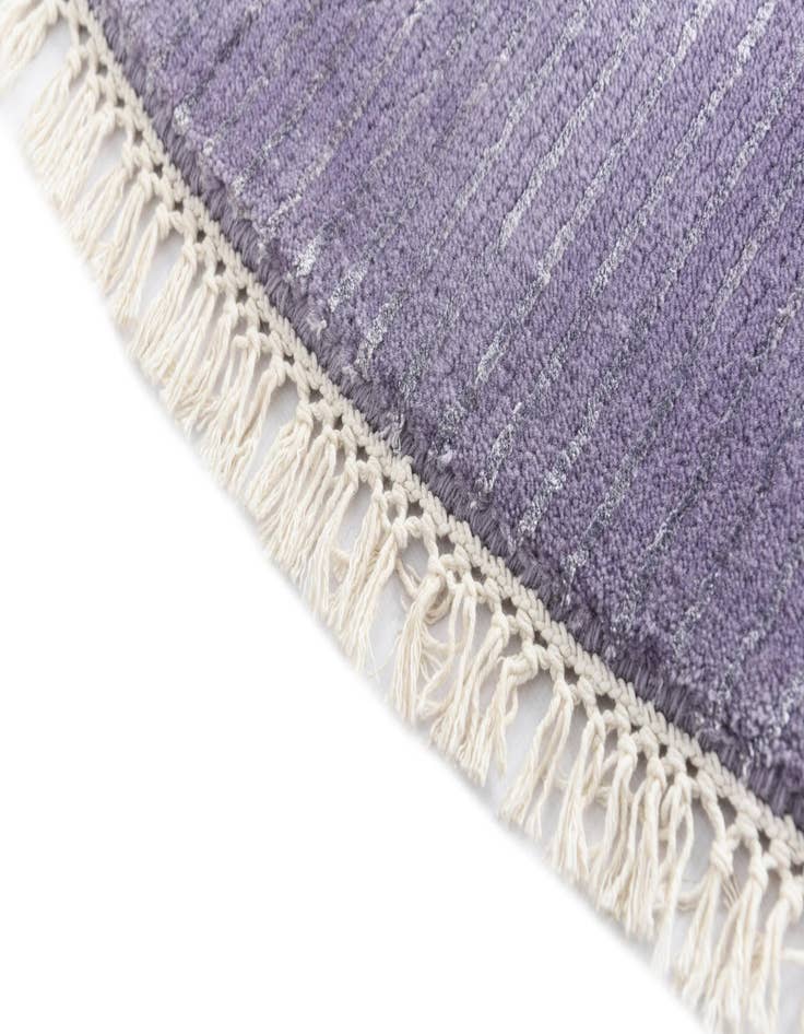 Detail image of 4' 9 x 4' 9  Hand Knotted Darya Wool Round Rug