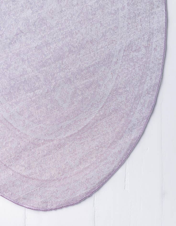 Detail image of 6' x 6' Legacy Round Rug