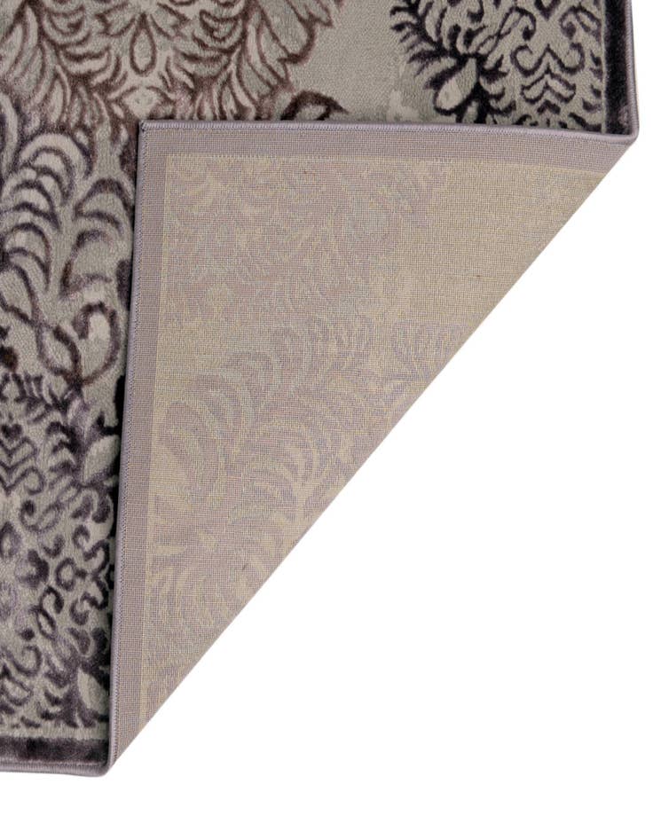 Detail image of 2' 7 x 6' Chesterfield Runner Rug