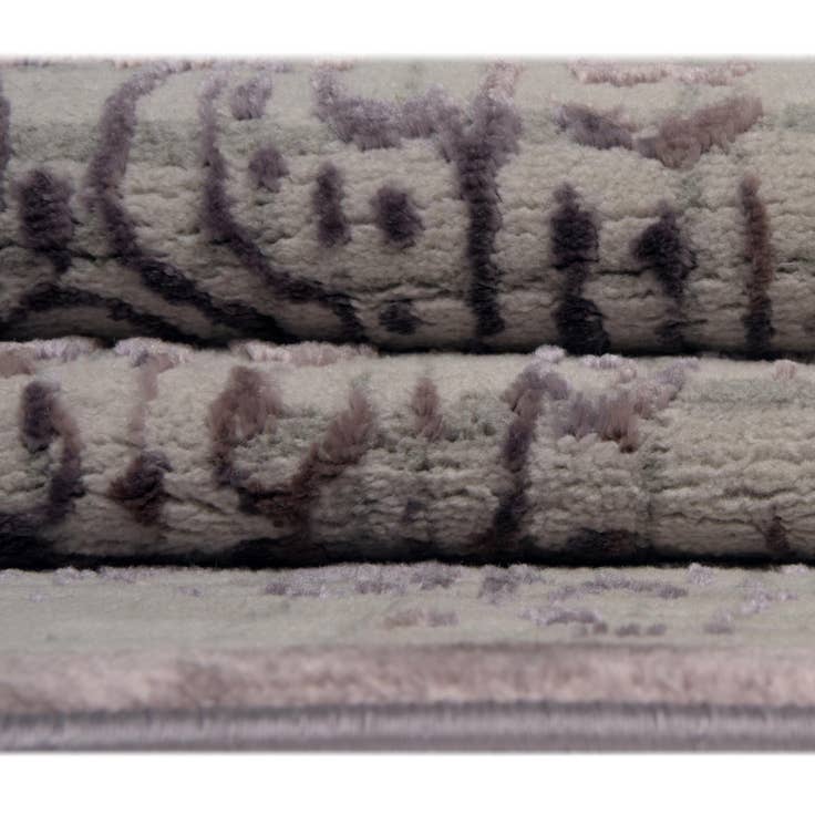 Detail image of 2' x 7' Derbyshire Runner Rug