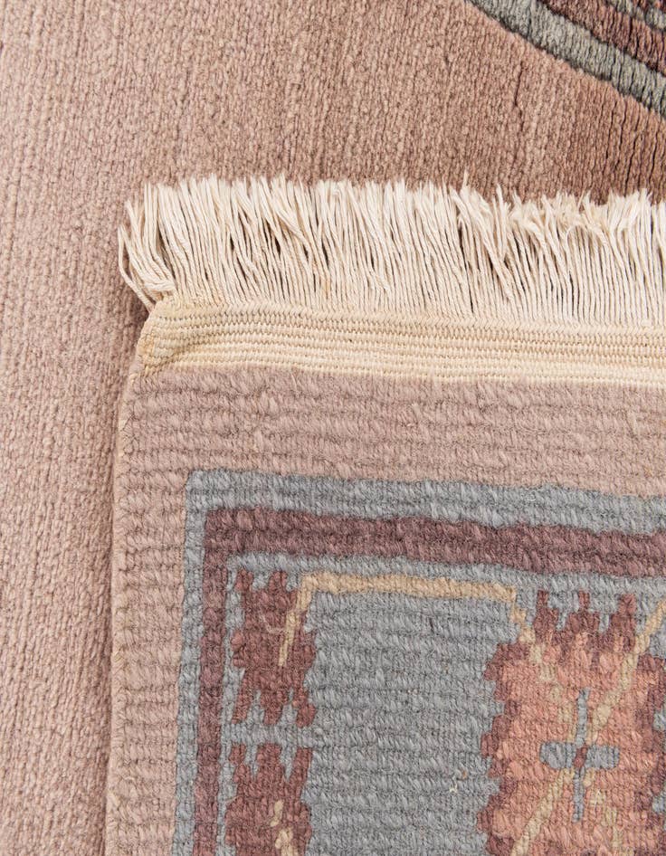 Detail image of 3' 1 x 5' 10  Hand Knotted Nepal Wool Runner Rug