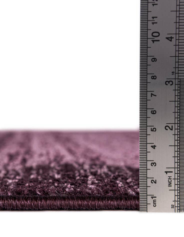 Detail image of 7' 10 x 7' 10 Angelica Square Rug