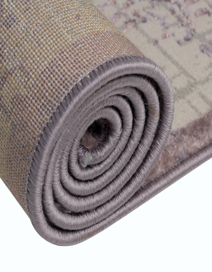 Detail image of 5' 3 x 5' 3 Derbyshire Square Rug