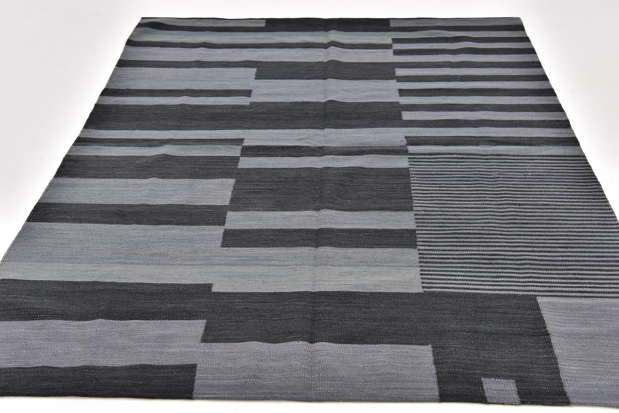 5' 2 x 6' 4 Hand Woven Kilim Modern Wool Square Rug