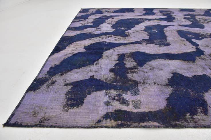 Detail image of 8' 2 x 9' 4 Hand Knotted Ultra Vintage Persian Wool Square Rug