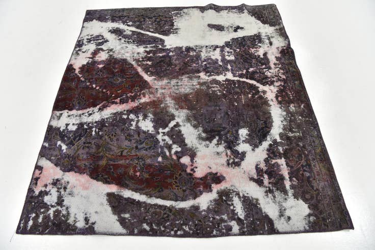 Detail image of 5' x 5' 7 Hand Knotted Ultra Vintage Persian Wool Square Rug
