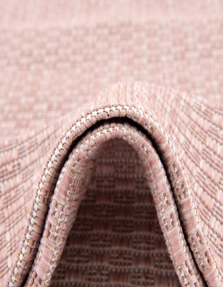 Detail image of 2' x 3'  Washable Solid Indoor / Outdoor Oval Rug