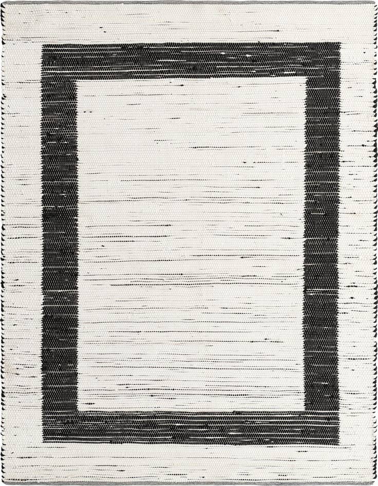 Detail image of 7' 1 x 10' Hand Woven Chindi Jute Rug