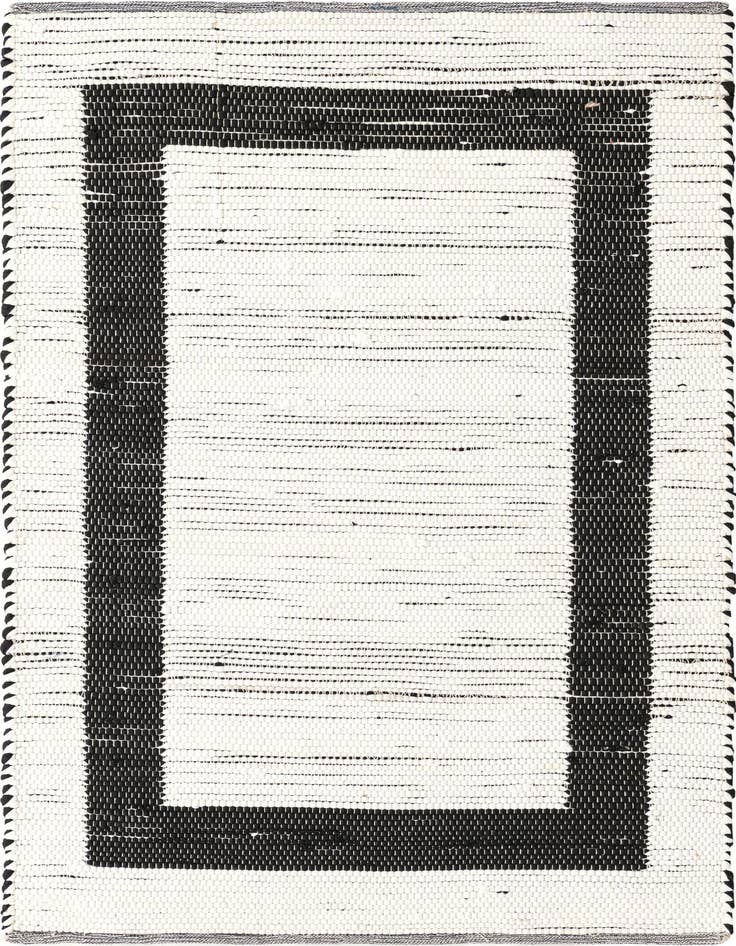 Detail image of 4' 1 x 6' 1 Hand Woven Chindi Jute Rug