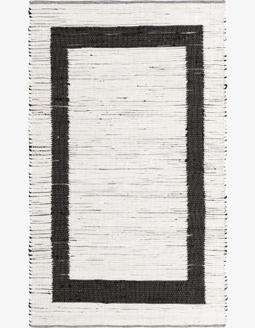 White and Black Hand Woven Chindi Jute Rug