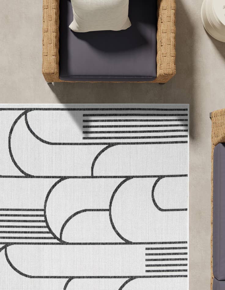 Detail image of 2' x 3'  Washable Modern Indoor / Outdoor Rug