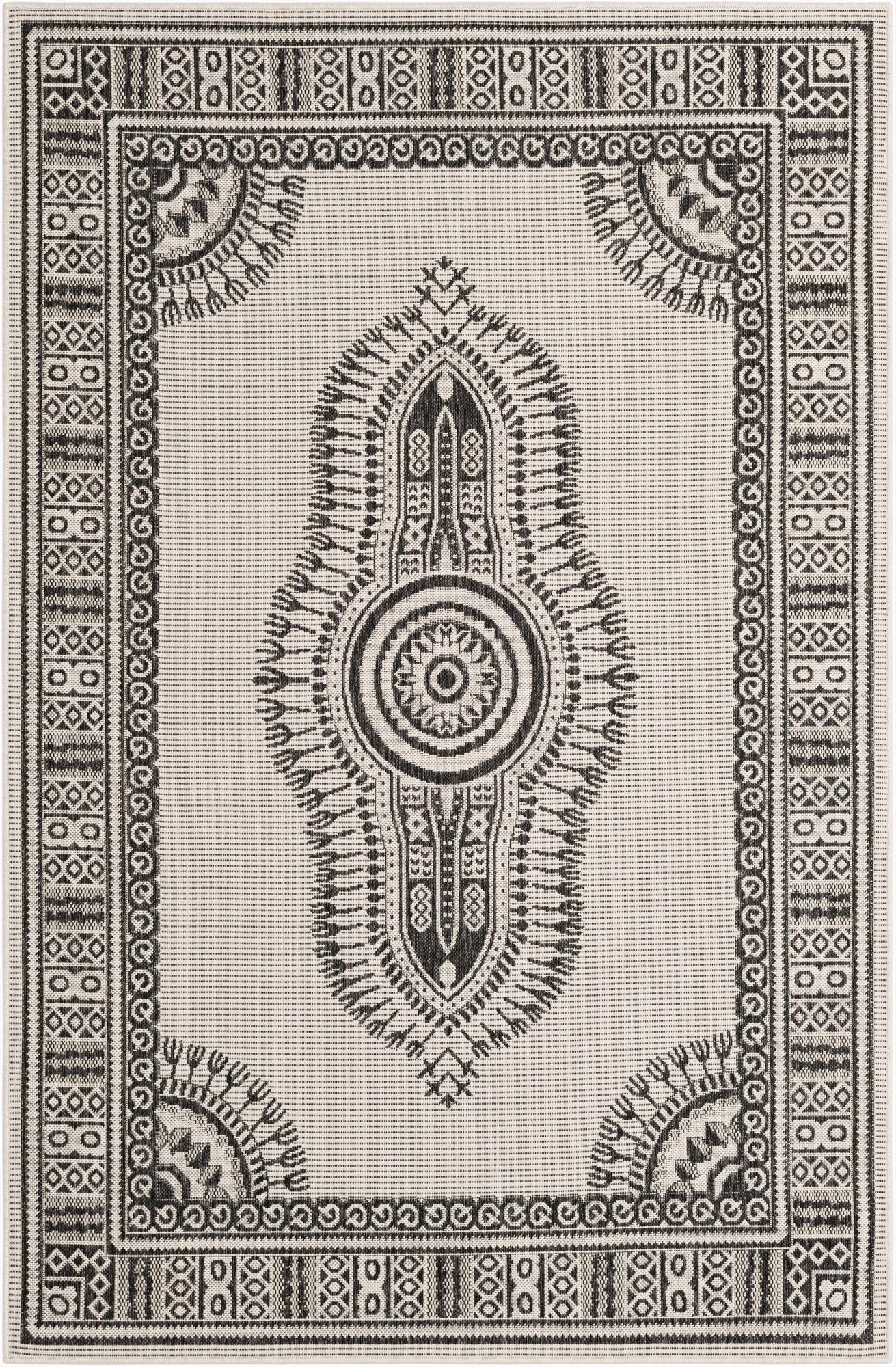 5' 3 x 8'  Washable Traditional Indoor / Outdoor Rug