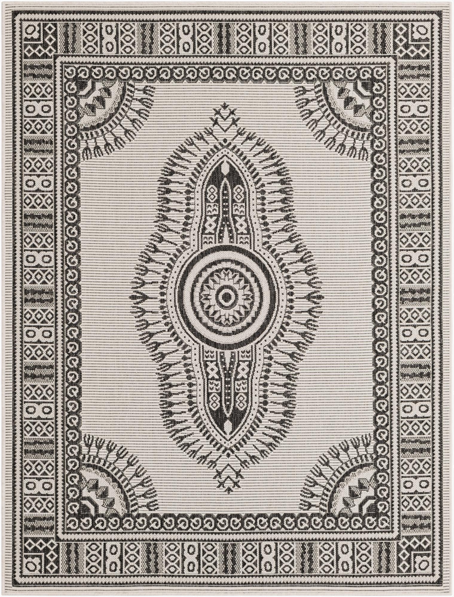 5' 3 x 7'  Washable Traditional Indoor / Outdoor Rug