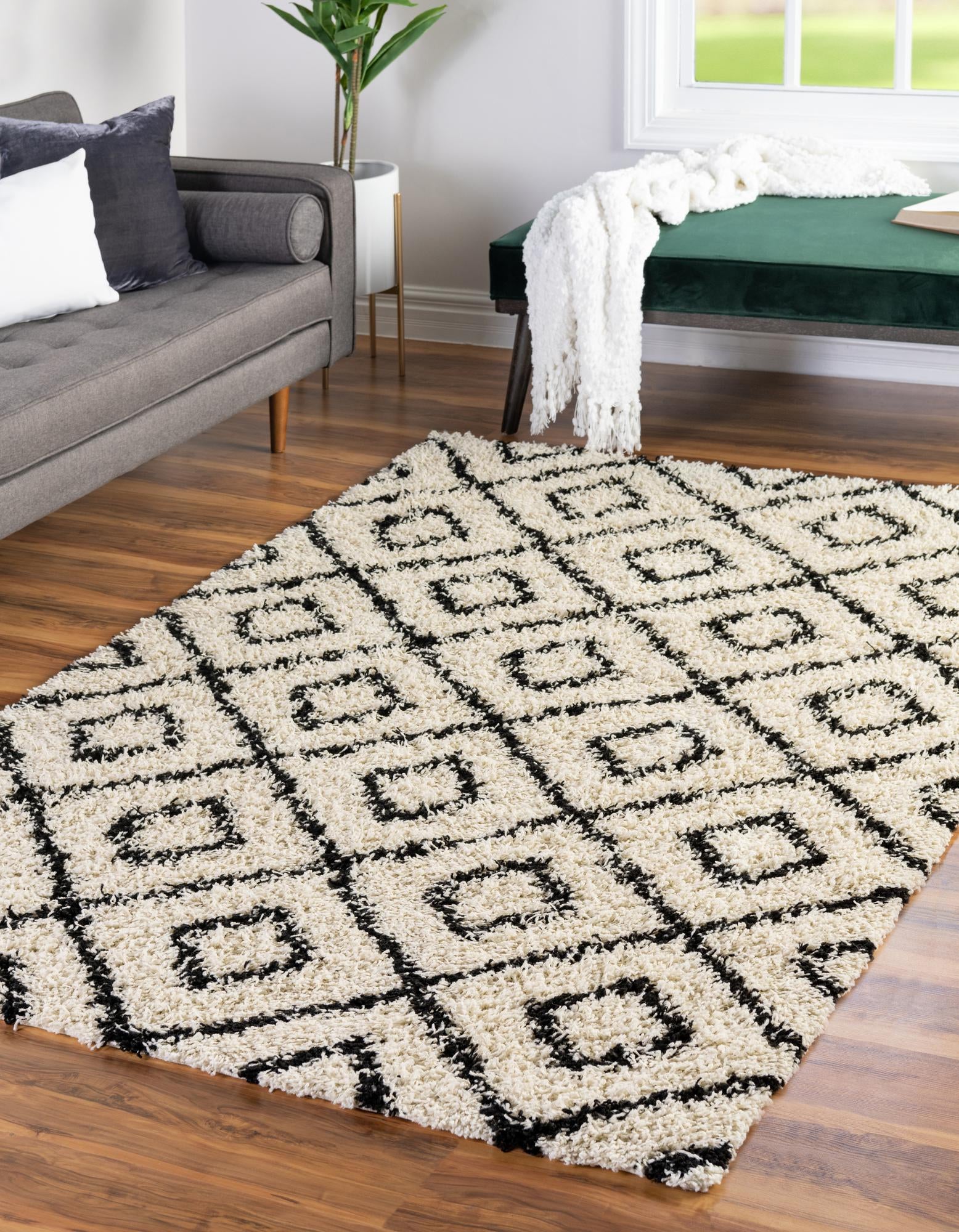 10' x 13' Trellis Shag Rug