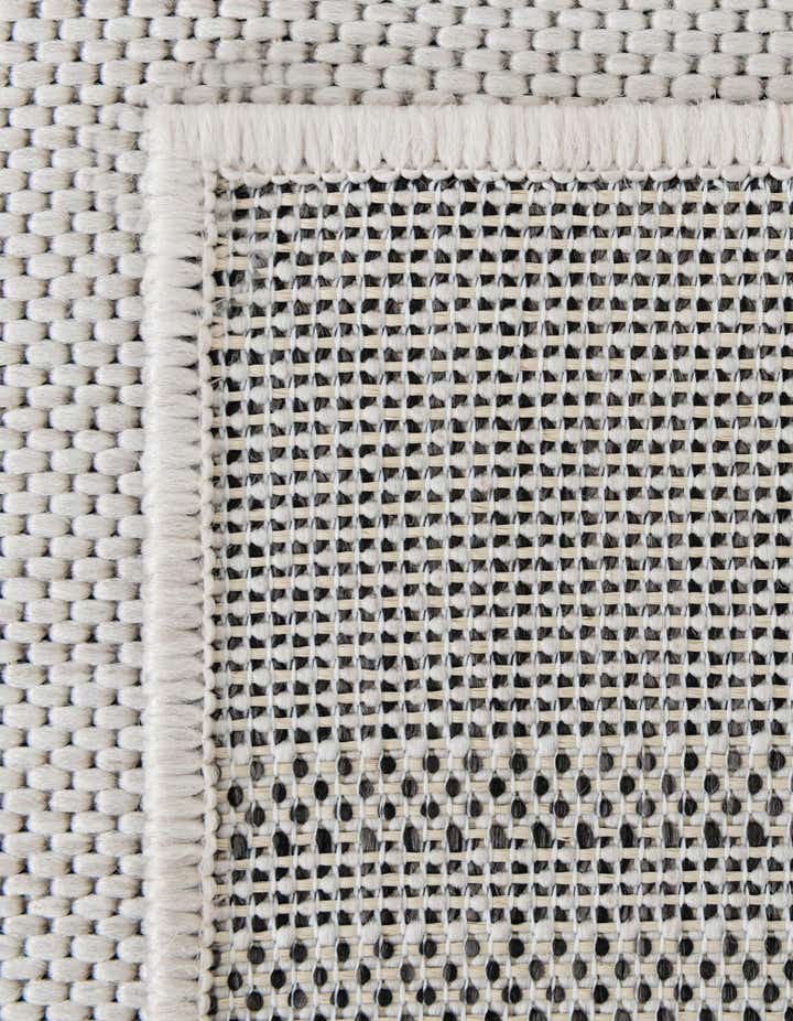 3' x 3' Easy-Clean Modern Indoor / Outdoor Round Rug