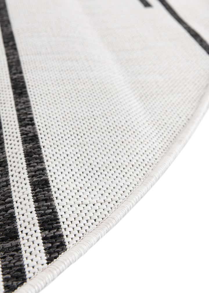 10' x 10' Easy-Clean Modern Indoor / Outdoor Round Rug