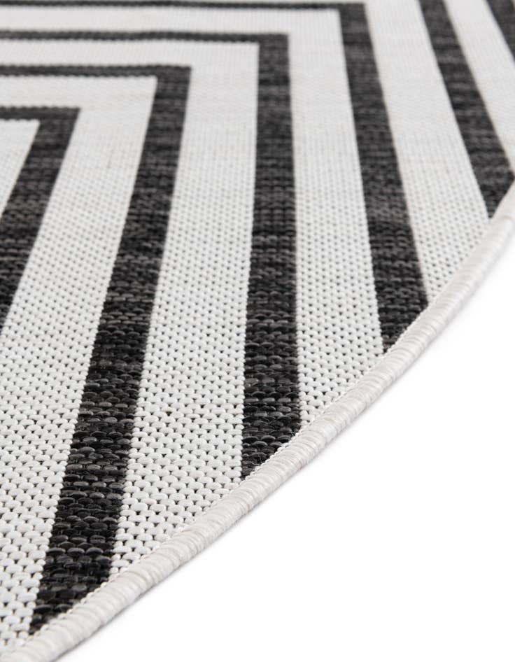 Detail image of 13' x 13' Easy-Clean Modern Indoor / Outdoor Round Rug