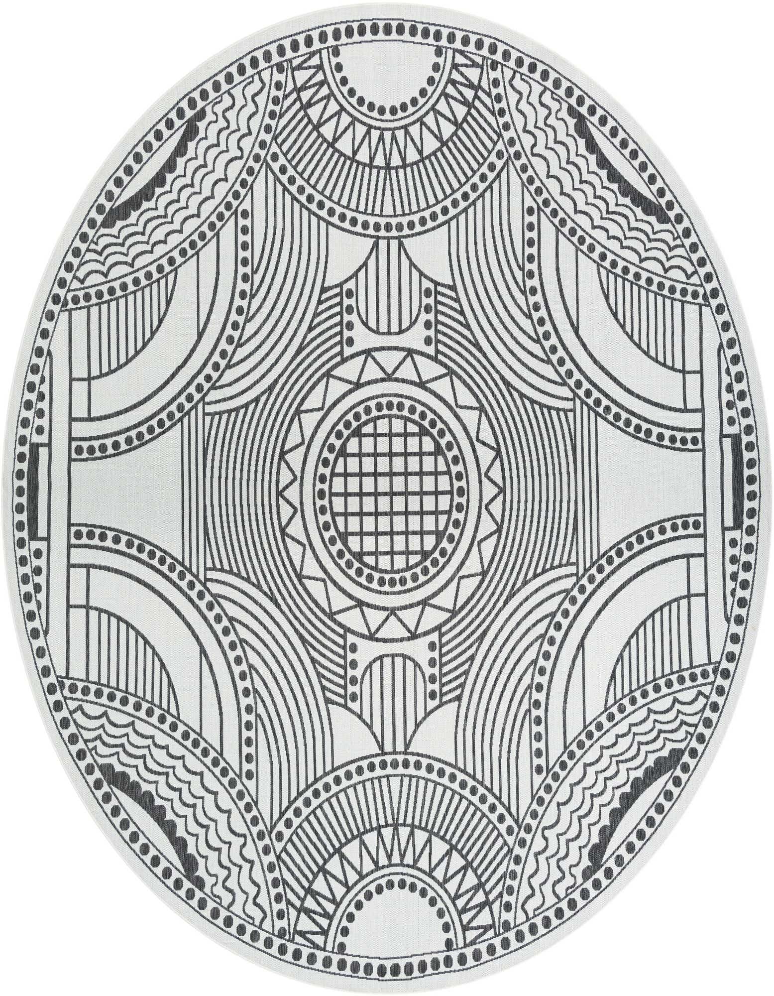 12' x 12' Easy-Clean Traditional Indoor / Outdoor Round Rug