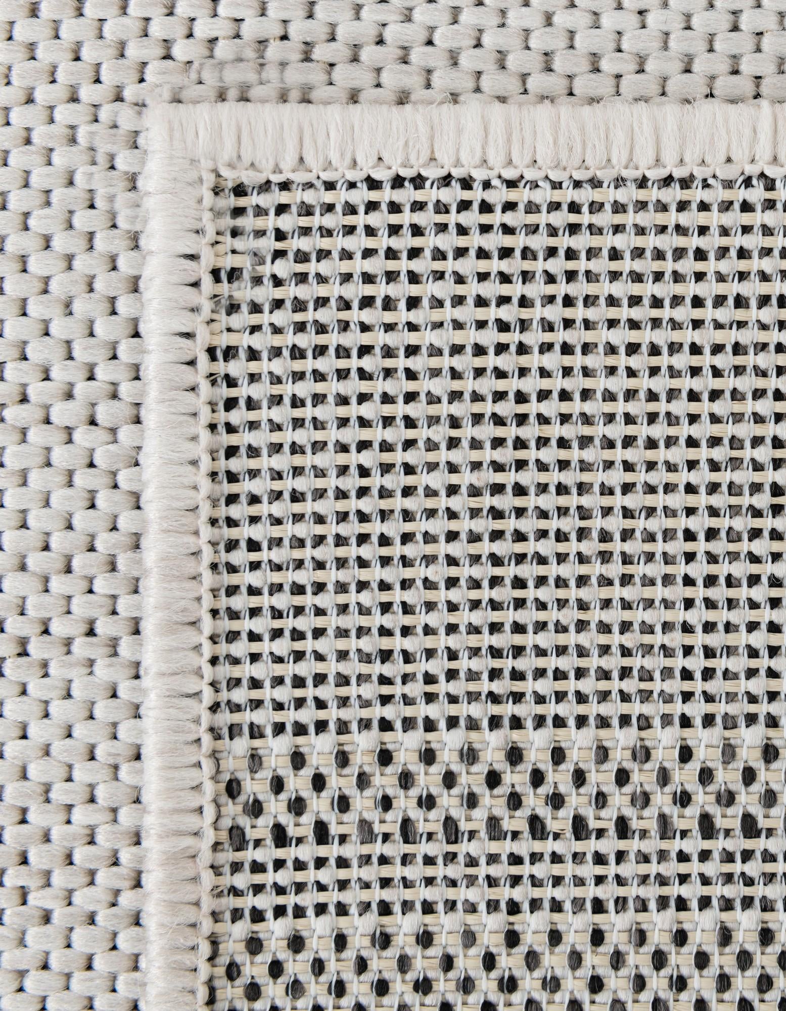 2' 7 x 12' Easy-Clean Modern Indoor / Outdoor Runner Rug