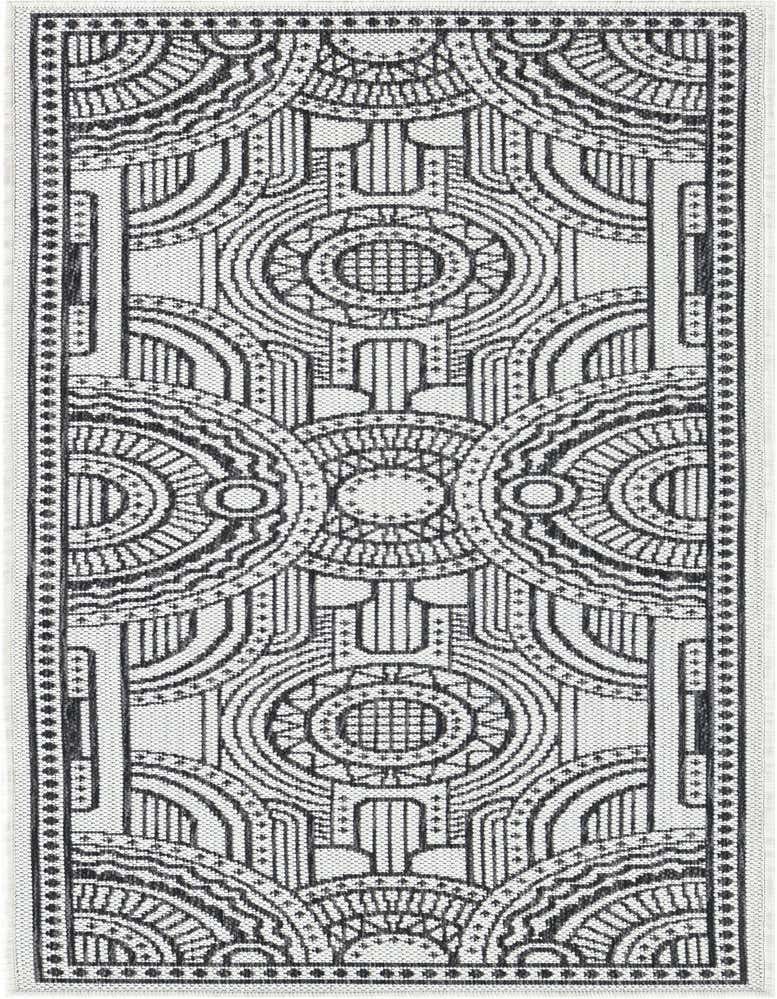 2' x 5' 3 Easy-Clean Traditional Indoor / Outdoor Runner Rug